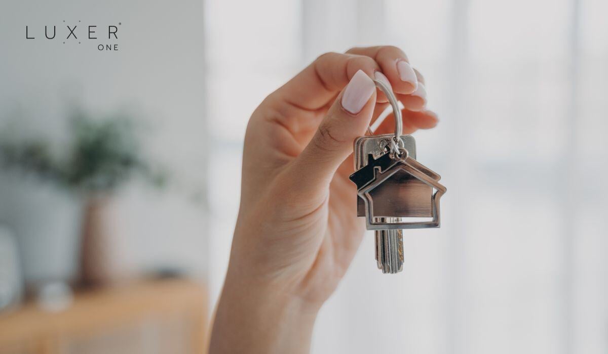 Apartment Key Pick-Up in Lockers